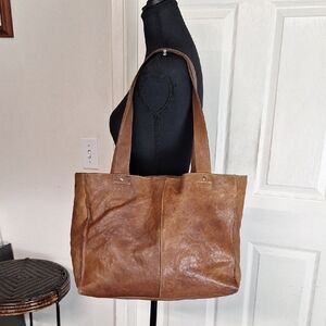 Ellington Brown Leather Shoulder Bag